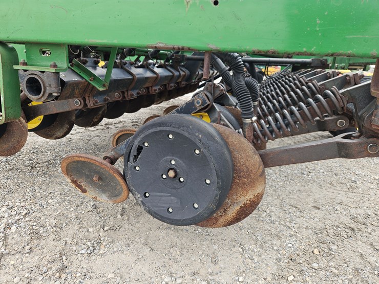 1994-john-deere-750-image-14