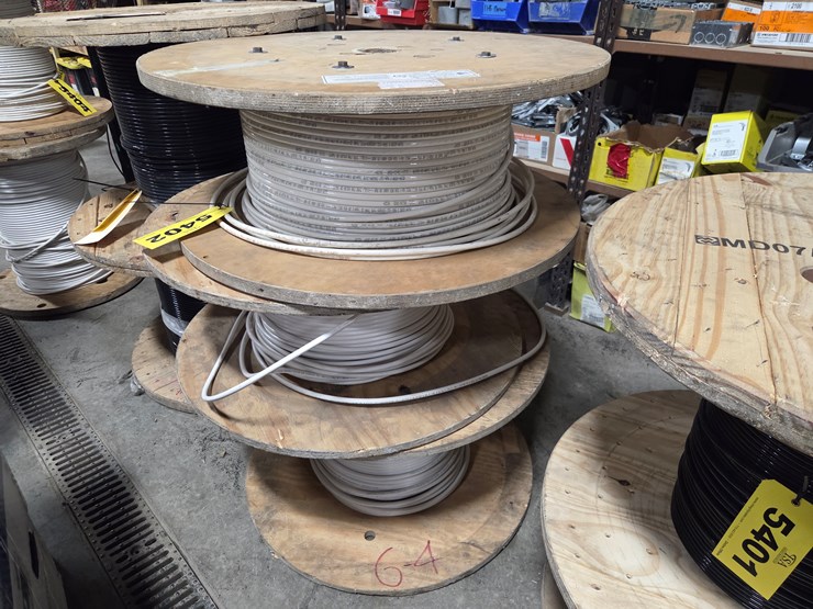 #5402-•-(3)-spools-of-2-awg-copper-wire-image-1