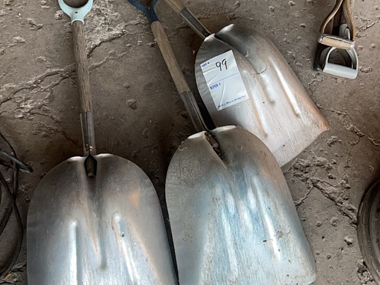 (3)-good-grain-shovels-image-1
