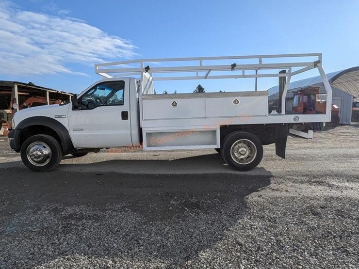 2005-ford-f550-xl-image-6