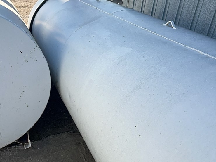 1000-gallon-fuel-tank-and-500-gallon-fuel-tank,-sell-together,-includes-pump,-used-for-diesel-image-21