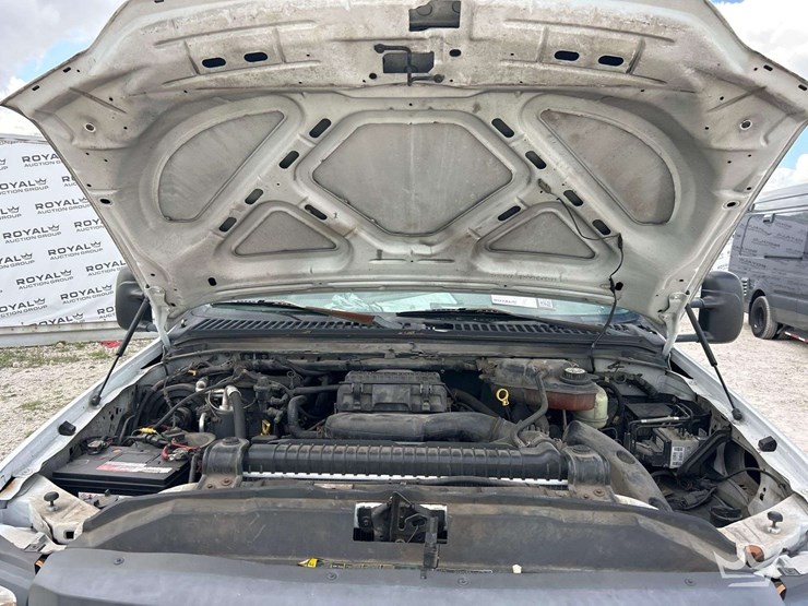 2005-ford-f350-image-7