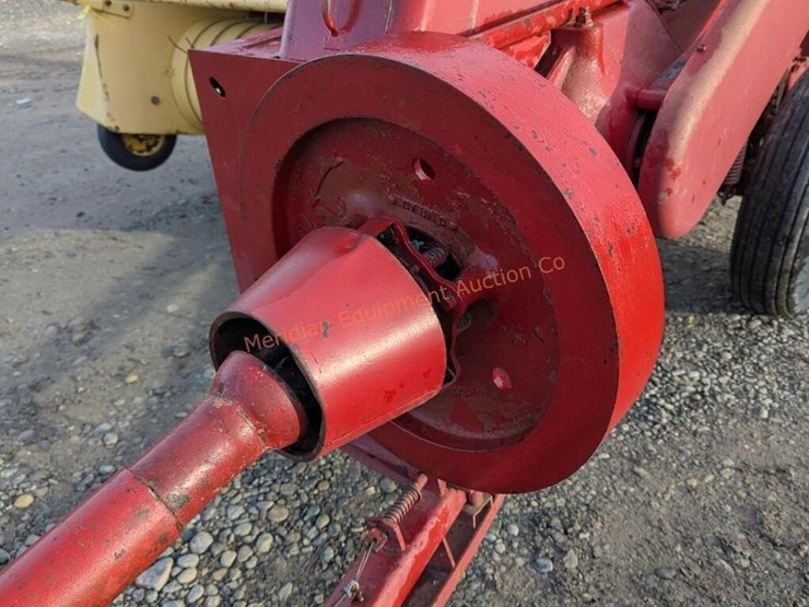 new-holland-69-image-21