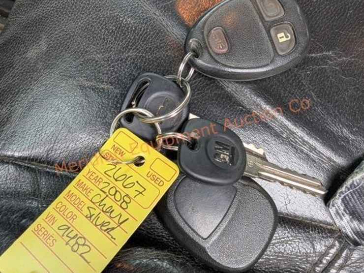 2008-chevrolet-2500-image-19