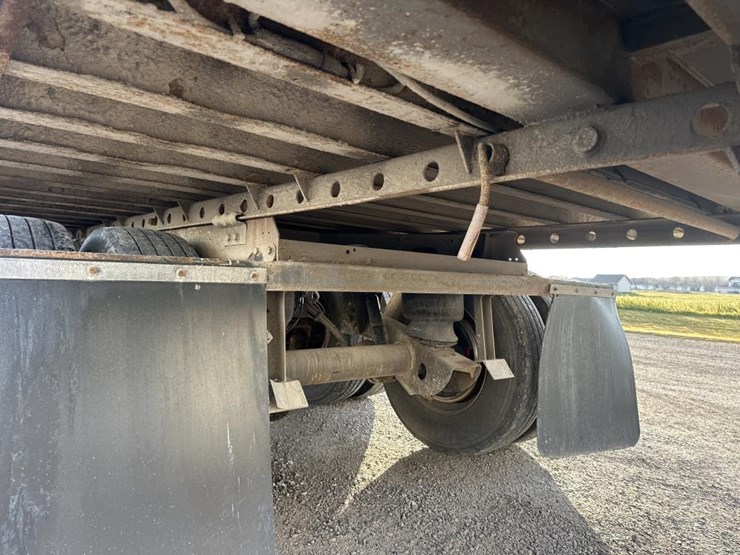 2018-utility-53'-image-14