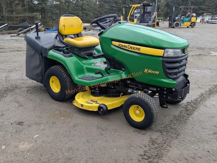 john-deere-x300r-image-7