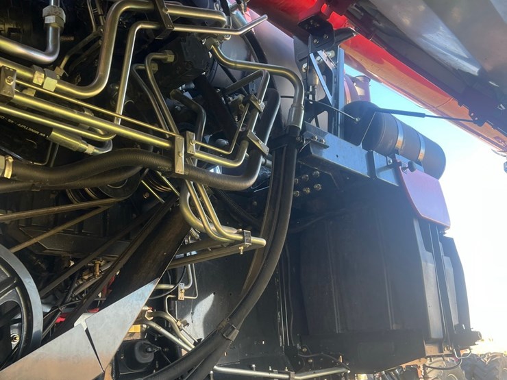 2023-case-ih-8250-image-47