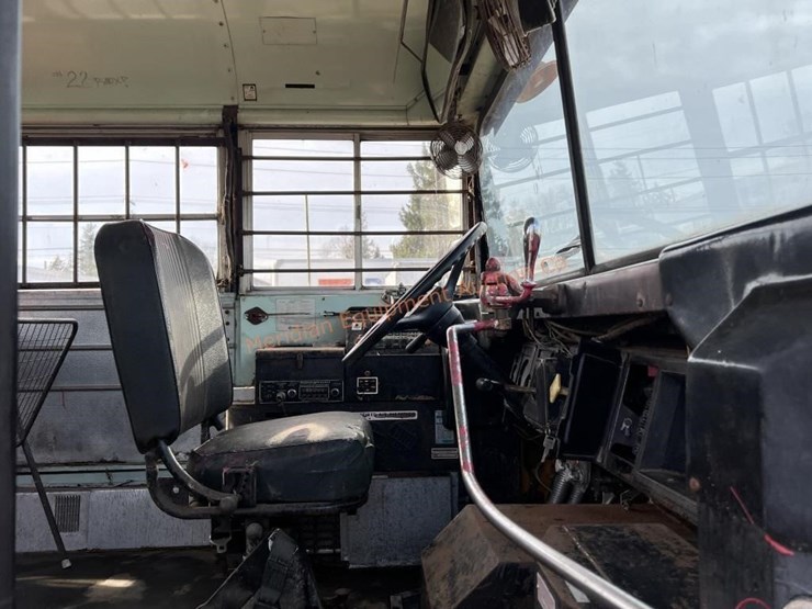 1979-caterpillar-3208-image-20