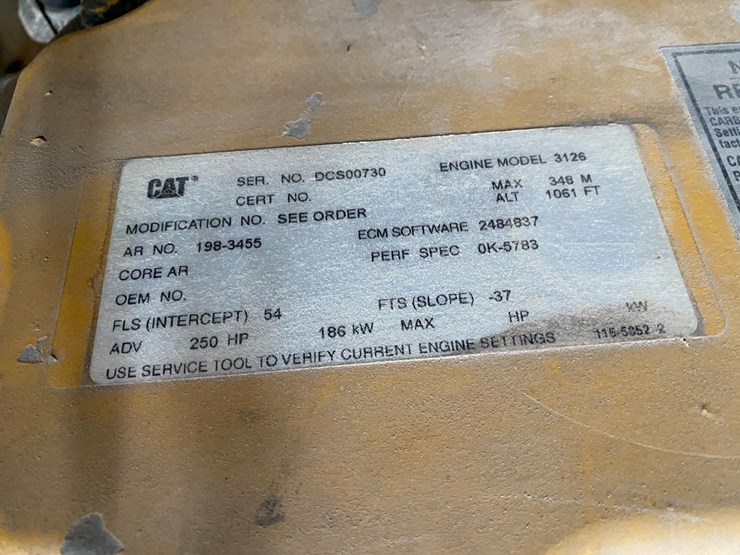 1999-mack-rd690s-image-41