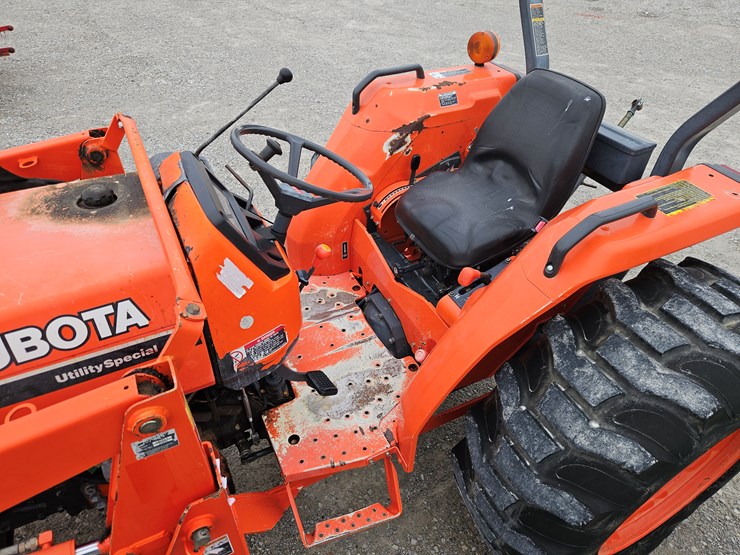kubota-mx5000-image-9