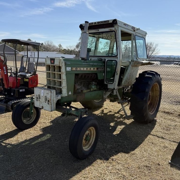 OLIVER 1650