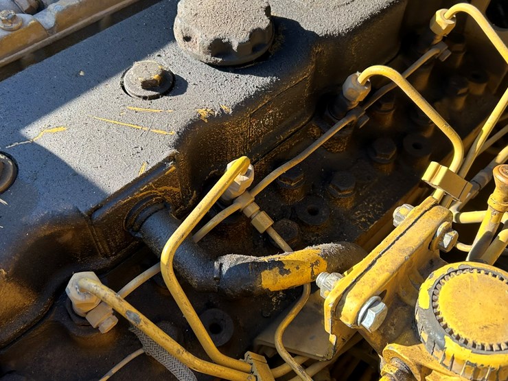 caterpillar-ap-650b-image-57