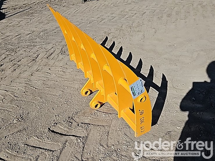 caterpillar-303-image-1