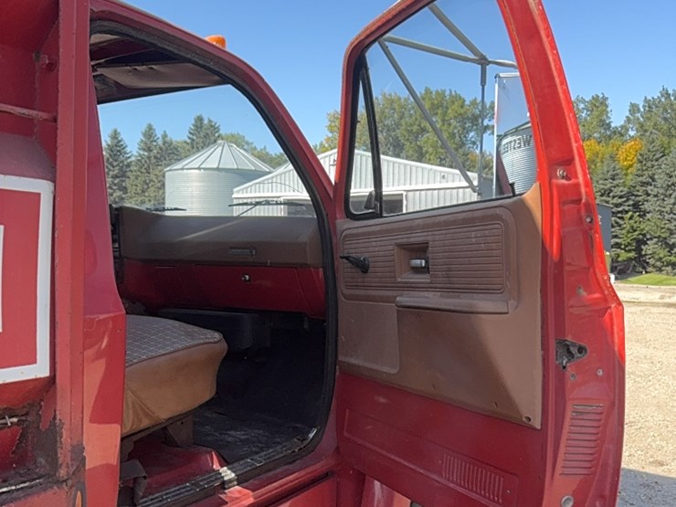 chevrolet-c60-image-14