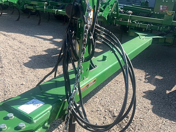 2022-john-deere-52-image-56