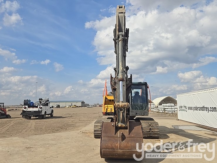 2018-volvo-ec200el-image-9