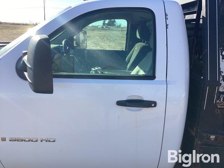 2008-chevrolet-silverado-3500-image-16