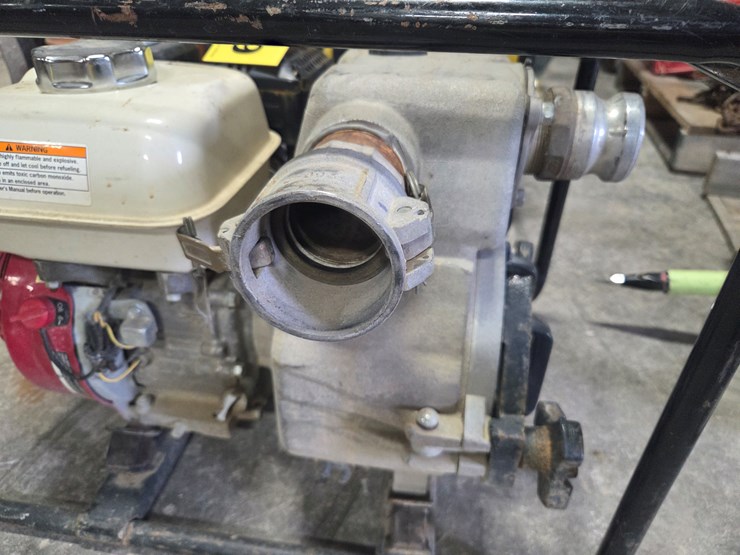 #5439-•-tsunami-approx.-2-1/2"-trash-pump-image-6