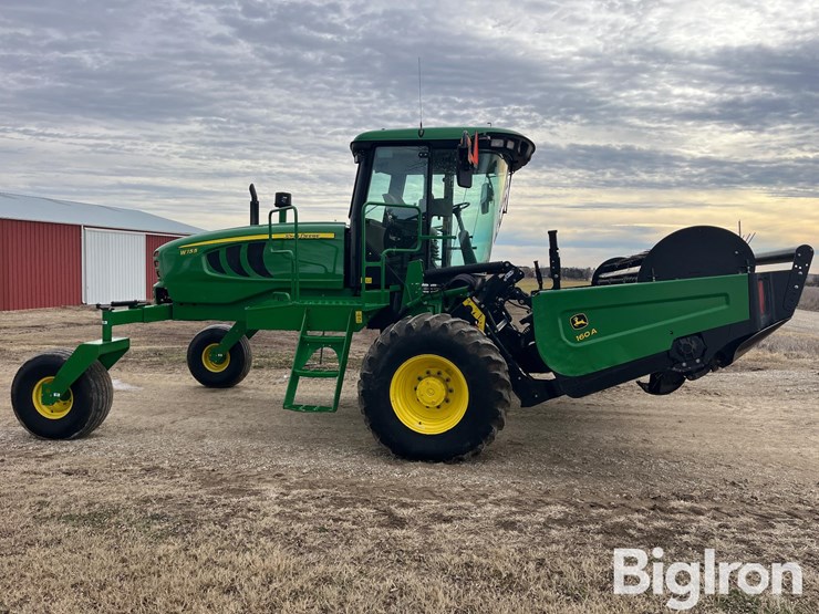 2017-john-deere-w155-image-4