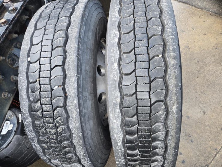 2019-kenworth-t680-image-79