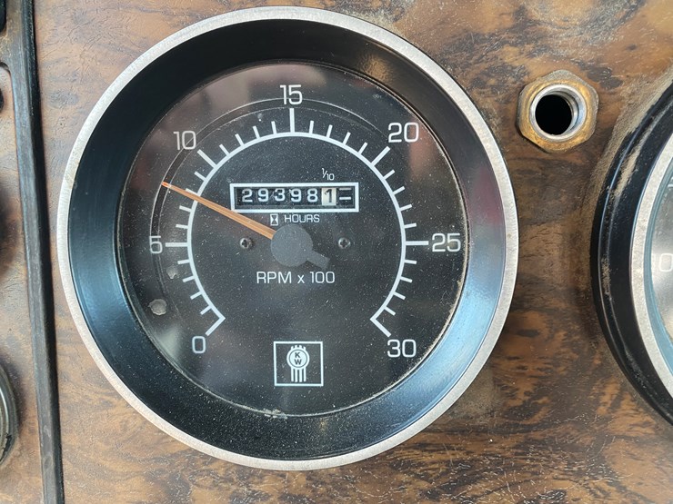 1998-kenworth-t800-image-42