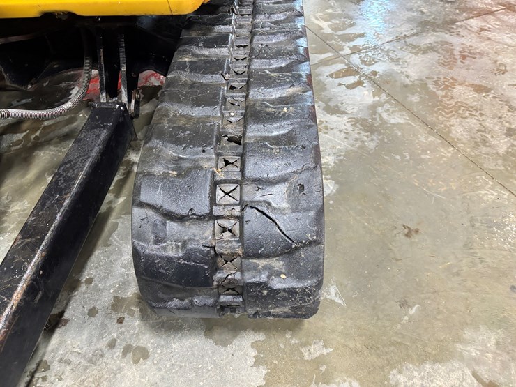 caterpillar-305-image-59