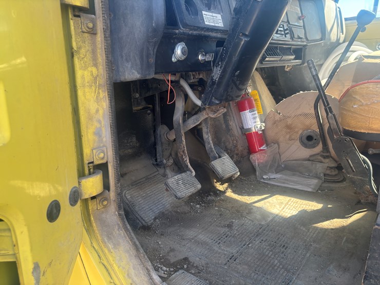 1985-international-9-image-30