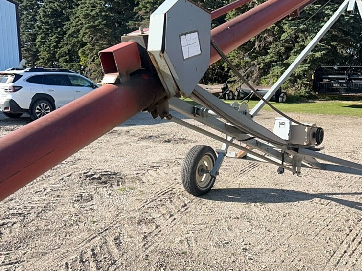 7-“x-37’sakundiak-model-hd-7–-1200-auger-with-7.5-hp-baldor-single-ph-220-electric-motor-image-10