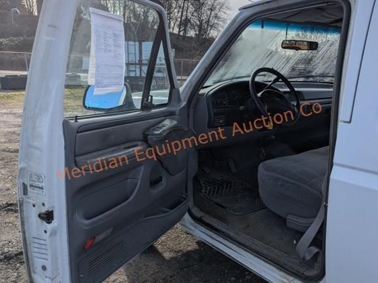 1995-ford-f350-xlt-image-15