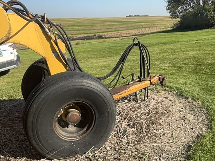 10-yard-ashland-scraper,-hydraulic-push-off,-very-heavy-duty,-works-good-image-30