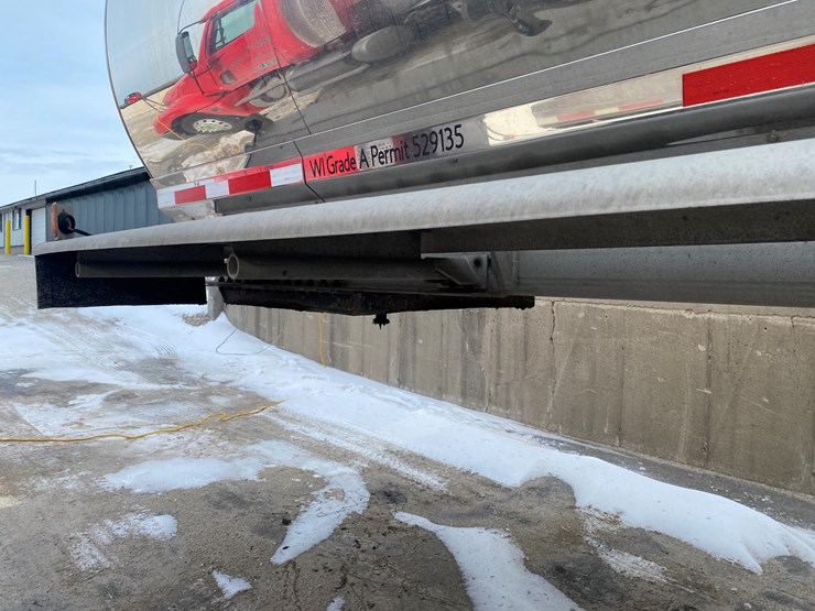 1998-walker-tanker-image-25