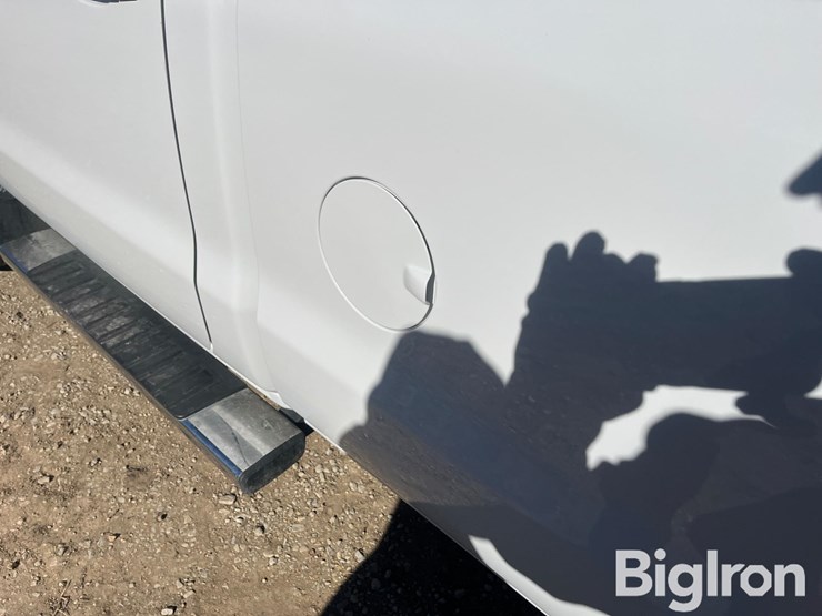 2015-chevrolet-silverado-2500-image-12