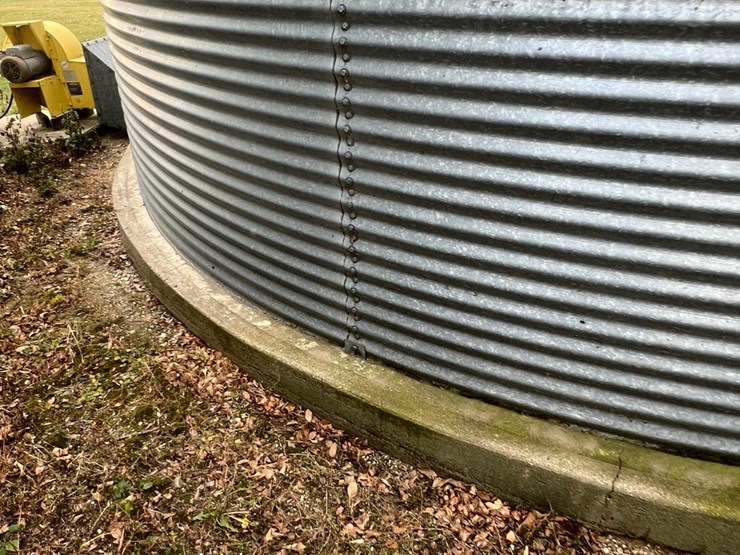 lot-25.-5,000-bu.-grain-bin-to-be-moved,-bin-fan-included,-motor-needs-some-work,-single-phase-(bin-3)-image-22