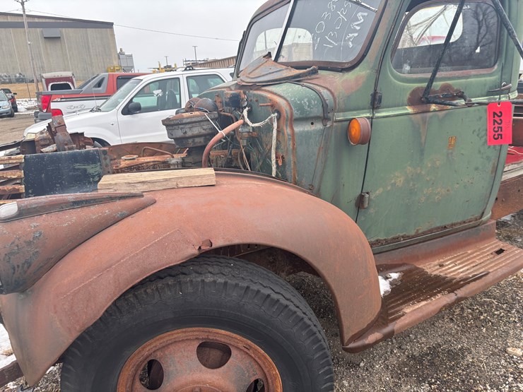 #2255-•-1941-chevrolet-flatbed-dump-truck-image-8