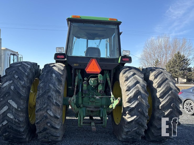 1992-john-deere-4960-image-16