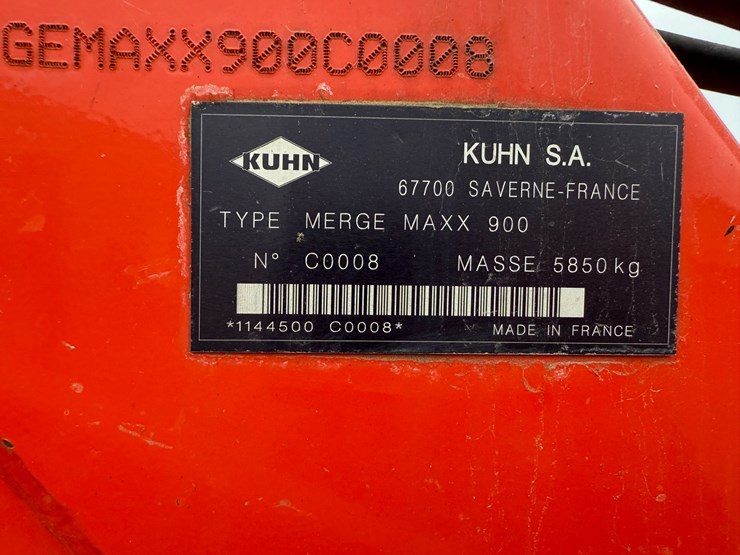 2011-kuhn-merge-maxx-900-image-44
