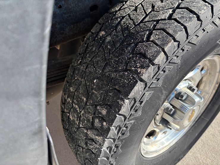 2002-chevrolet-2500-image-70