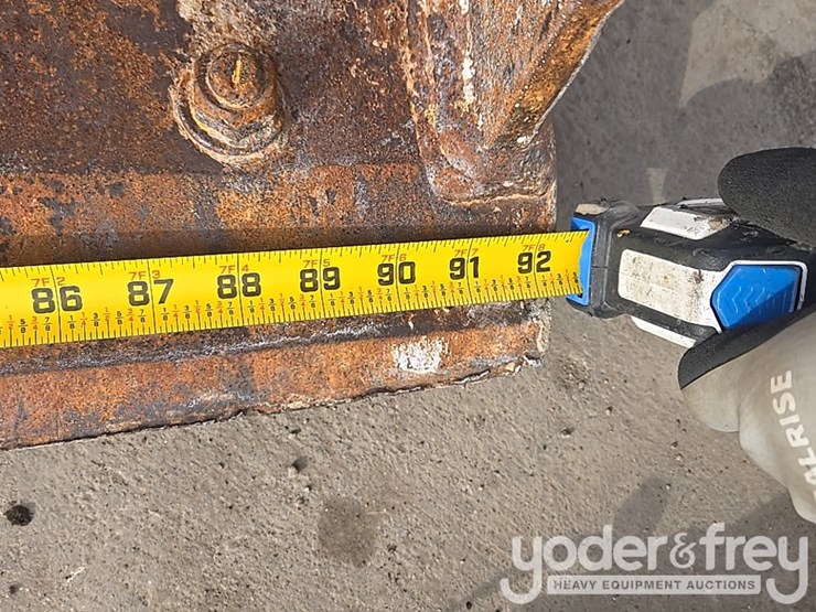 2018-deere-310sl-image-14