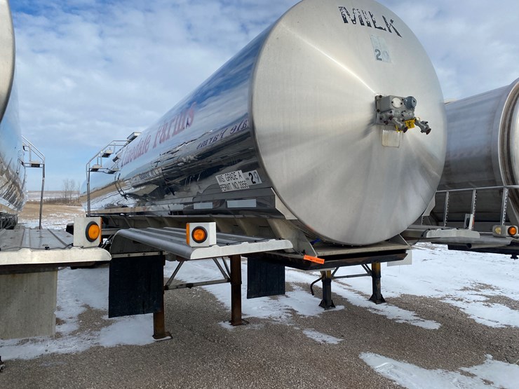 1989-walker-tanker-image-4