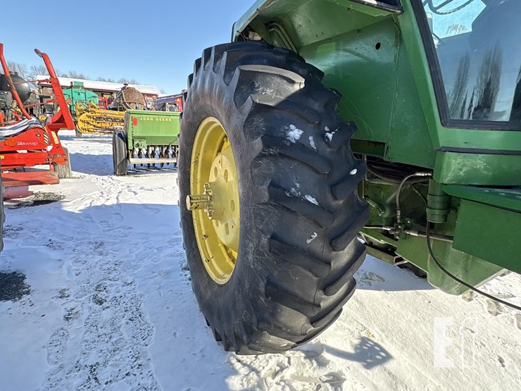 1974-john-deere-4630-image-6