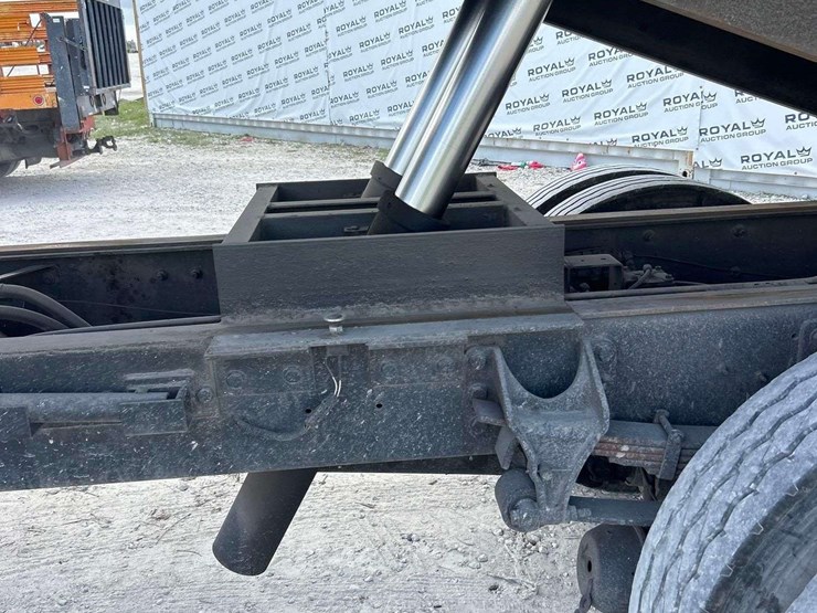 2007-international-durastar-4400-image-20