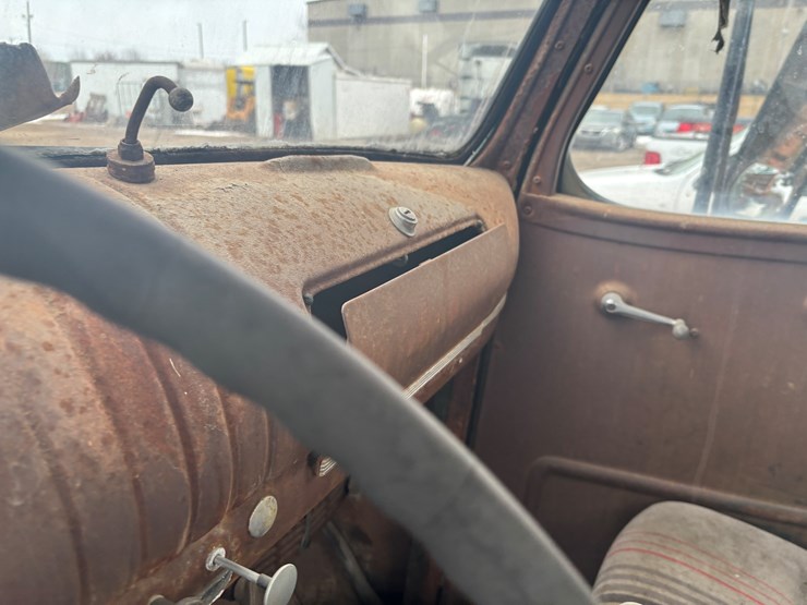 #2255-•-1941-chevrolet-flatbed-dump-truck-image-22