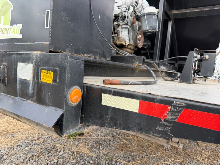 #40962-•-2013-magnolia-/-adams-t/a-fertilizer-tender-trailer-image-42