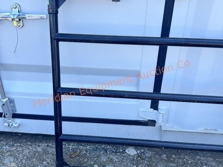 1--8'-pipe-farm-gate-image-2