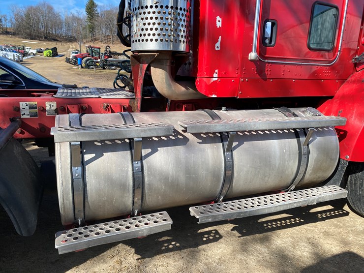 2006-kenworth-t800-image-30