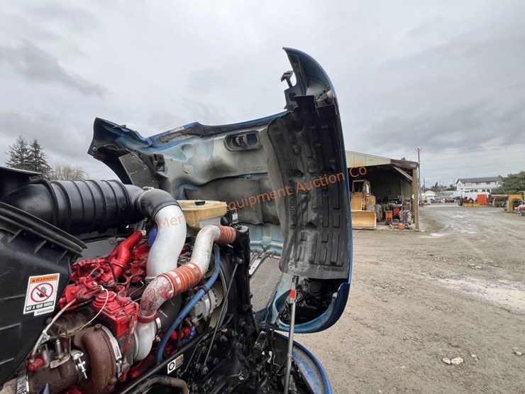 2012-kenworth-t600-image-31