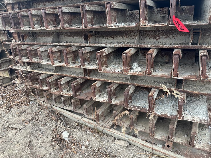 #2264-•-approx.-8"-concrete-forms-image-4