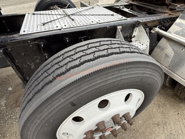 2017-international-prostar-image-20