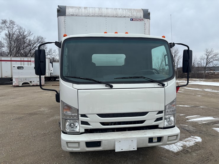 2021-isuzu-npr-hd-image-6