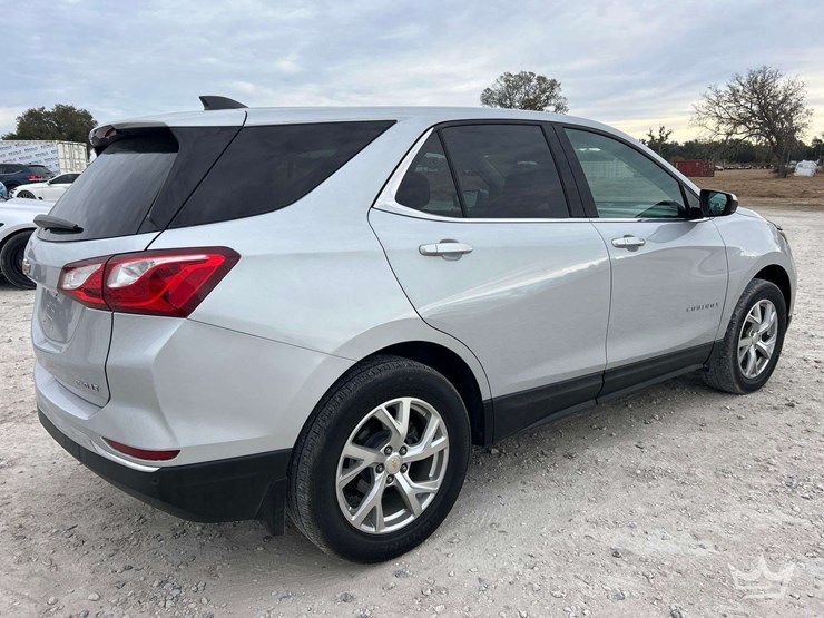 2020-chevrolet-equinox-image-3